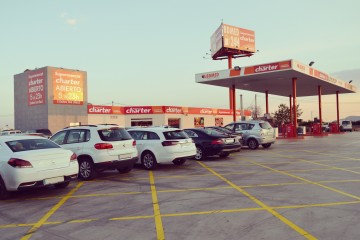 GASOLINERA Y CHARTER_Apeadero
