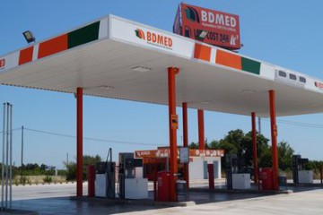 gasolinera-lowcost-Apeadero